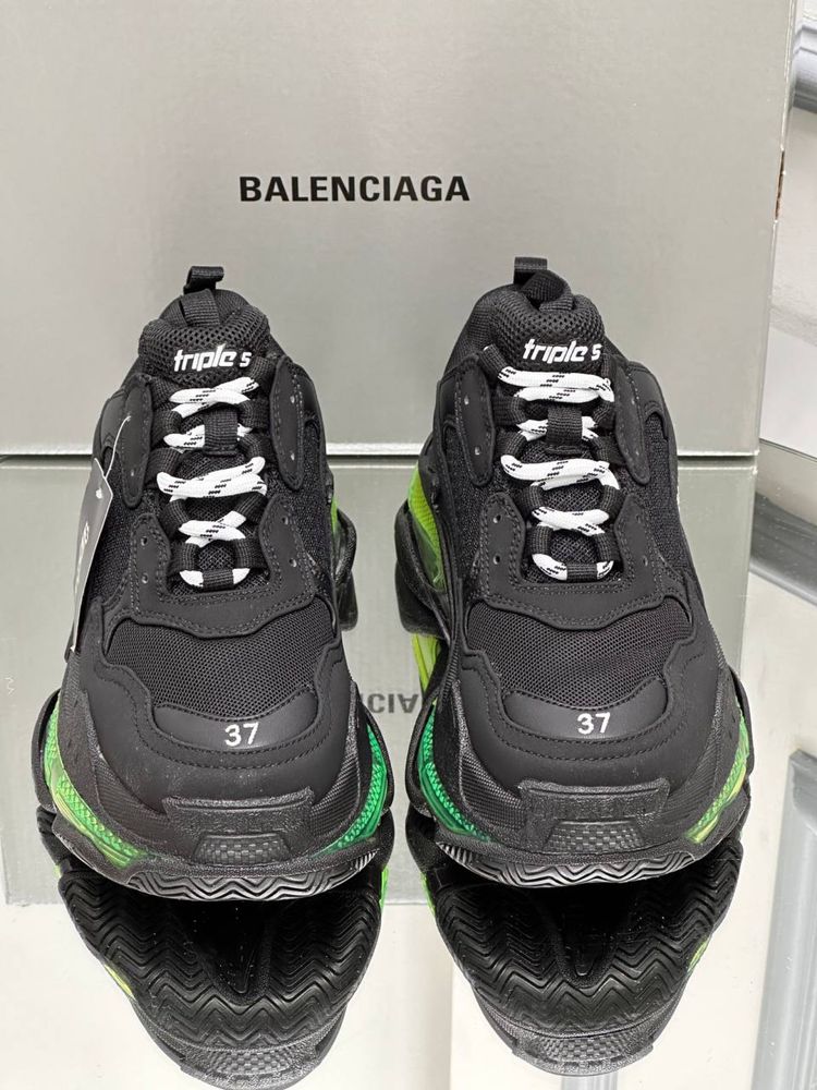 Adidasi Balenciaga triple s Premium full box 36-40