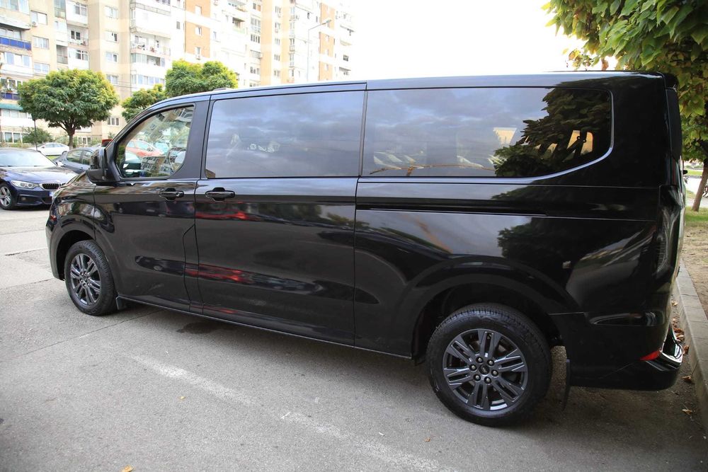 Ford Turneo Custom 8+1  2024 Titanium x