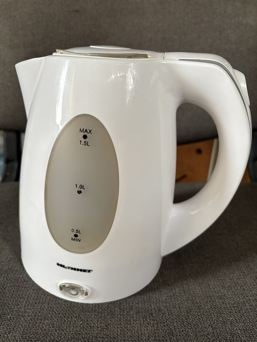 Fierbator Heinner Instant-47, 2200 W, 1.5 l, alb