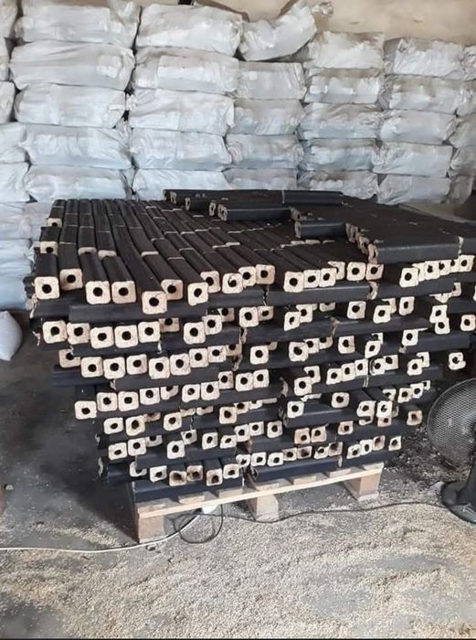 Brichete foc foarte presate