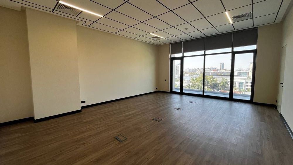 Аренда офис Бизнес центр 
Алайский рынок 630м2