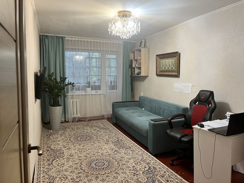 Продам двухкомнатную квартиру