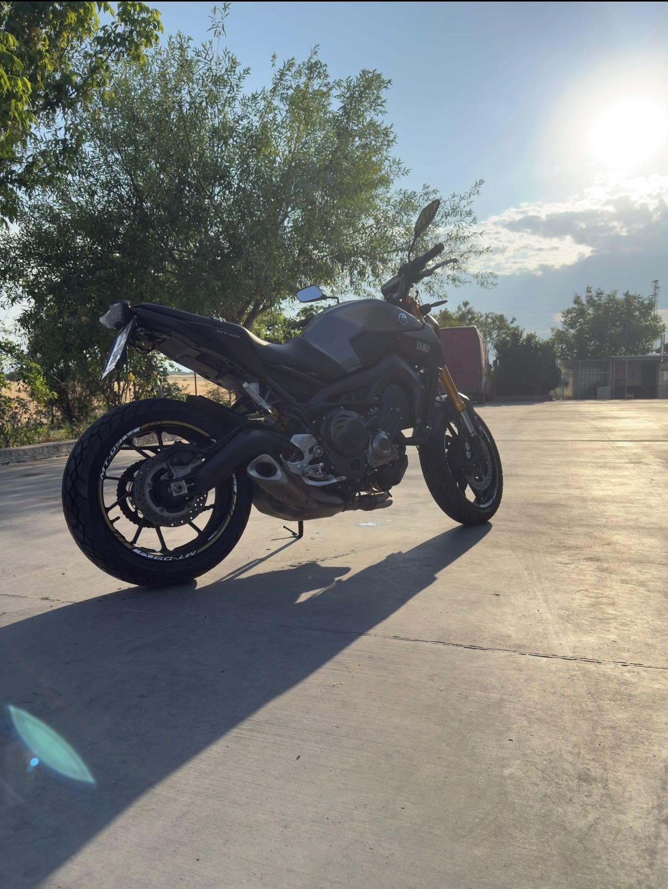 Yamaha mt-09 2016