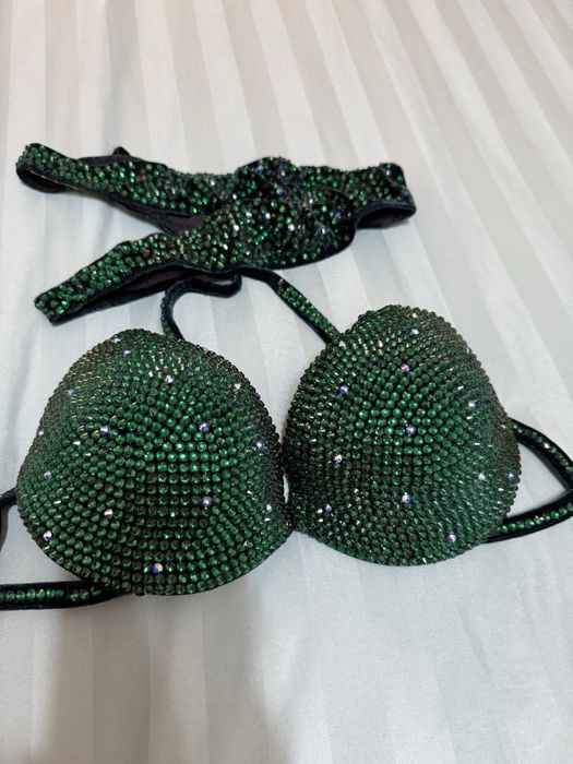 Продаю фитнес бикини