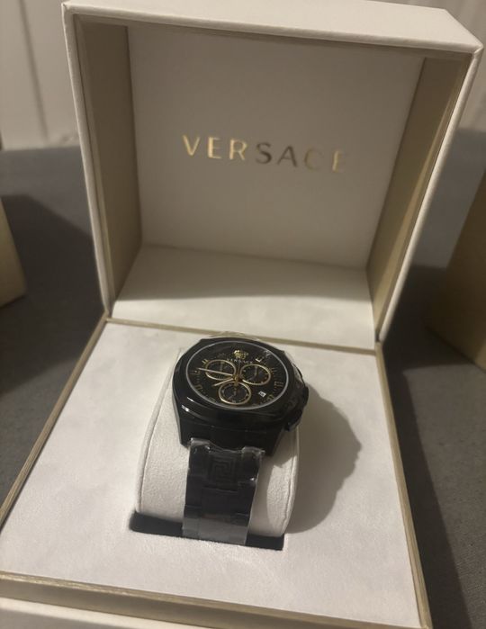Vand ceas VERSACE (original )