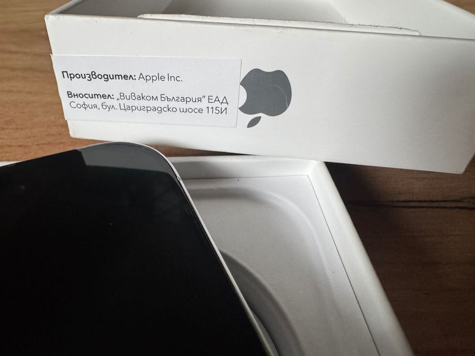 iPhone 16 pro с гаранция