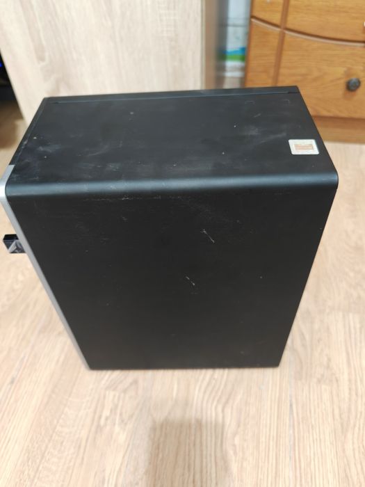 Vând sau schimb calculator