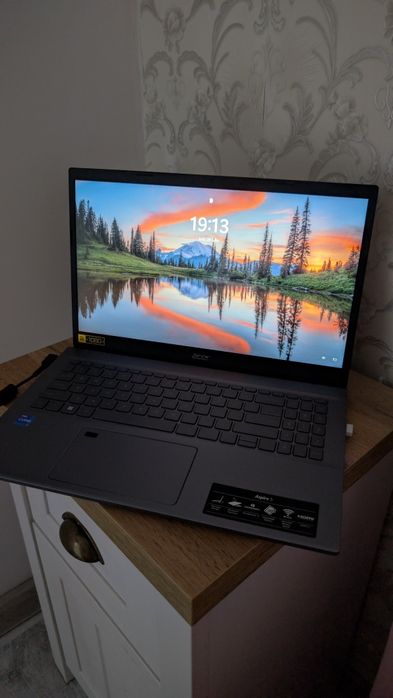 Laptop Acer 1Tb ssd ca nou