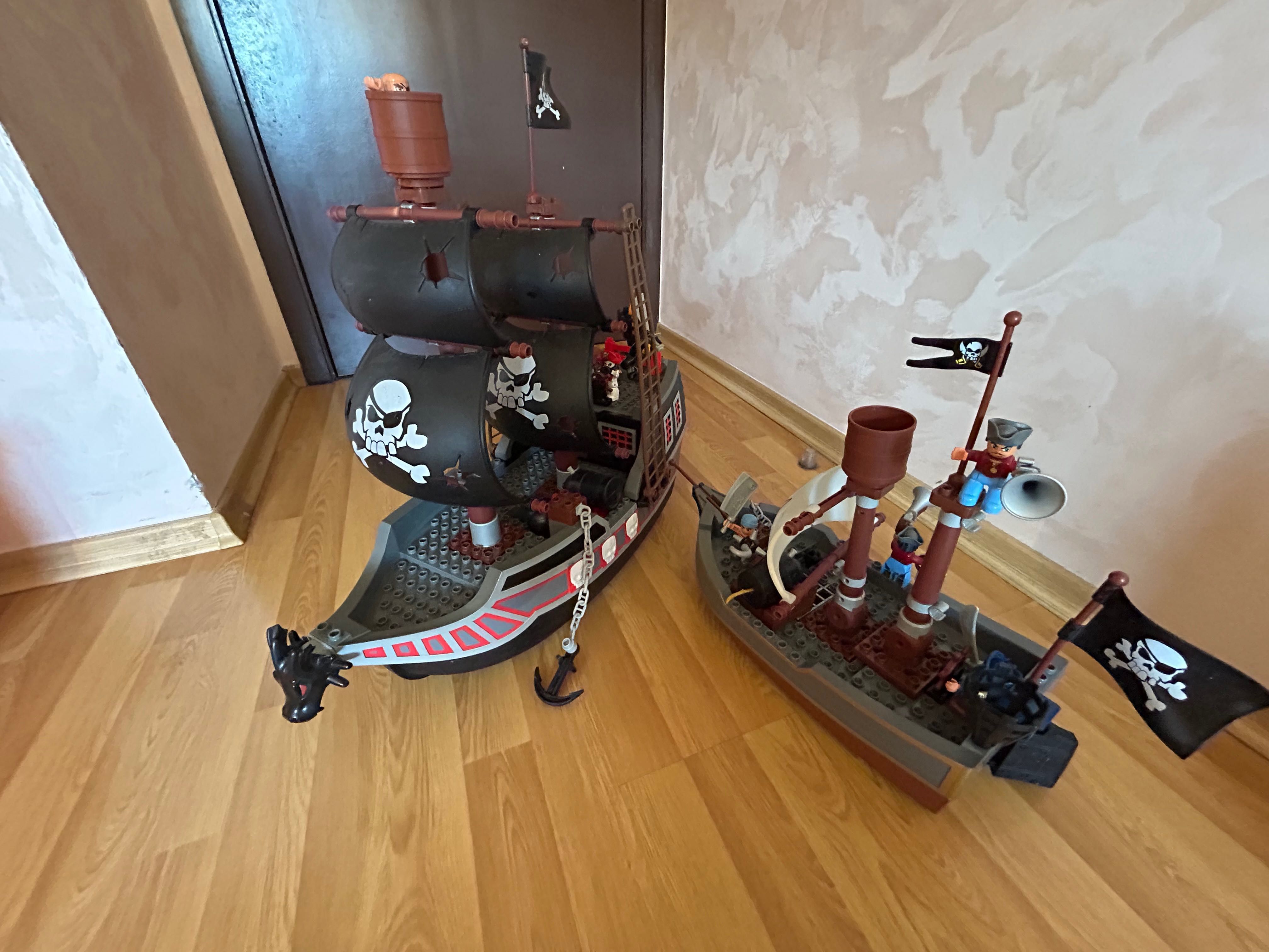 НЕНАЛИЧНО! Пиратски кораби Lego Duplo