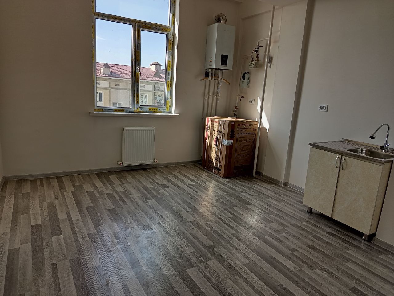 Срочна  Сотилади.Кридити бн 42000$ 3 йил 1 млн 400 атрофида түланади.