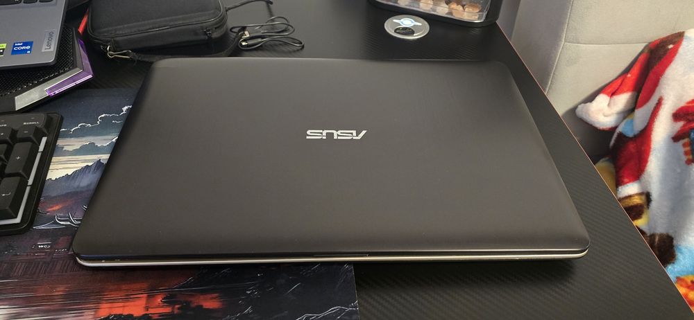 Laptop Asus i3 7th (nu acer, lenovo)