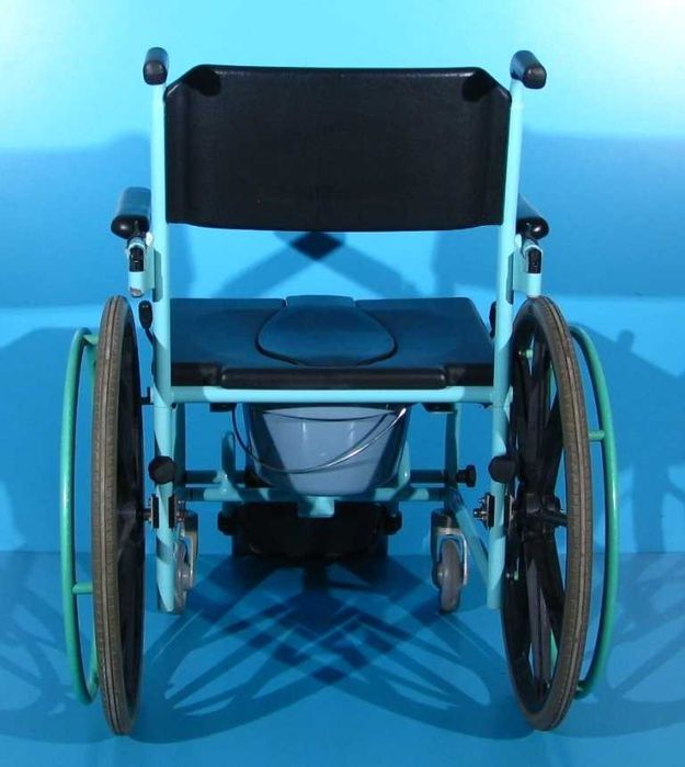 Scaun WC cu rotile din aluminiu / latime sezut 49 cm