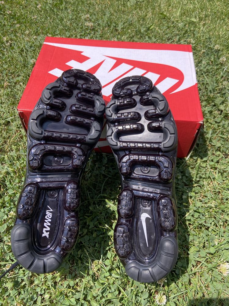 Nike VaporMax Plus-44,43 номер налични
