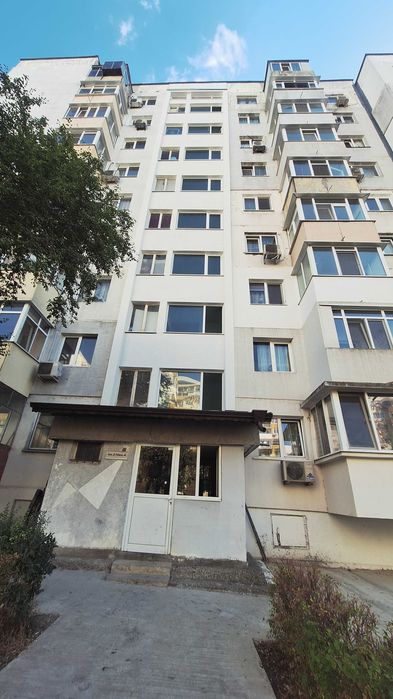 продавам двустаен апартамент в Кайсиева градина
