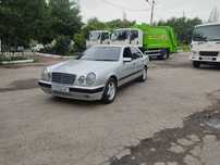 Mercedes-Benz 210
