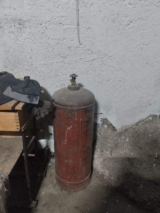 Газ баллон большой