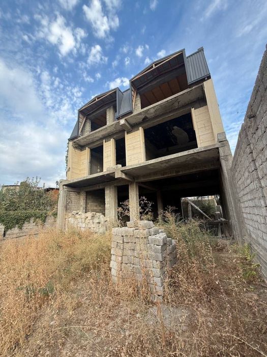 N5283 Yakkasaroy tumani Baxodir kochasi 2,7 sotix