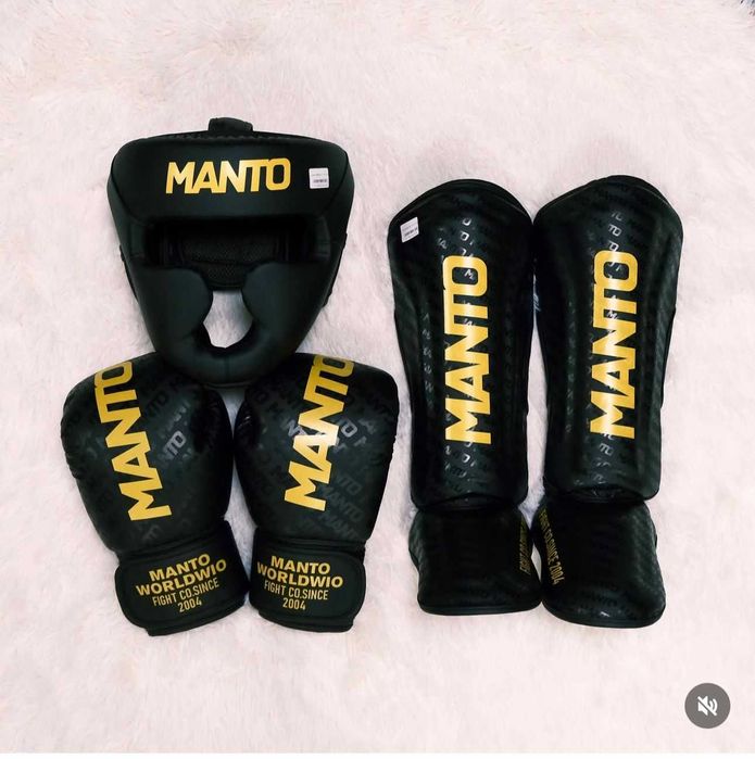 Боксерские перчатки, Футы Manto, шлем для единоборств