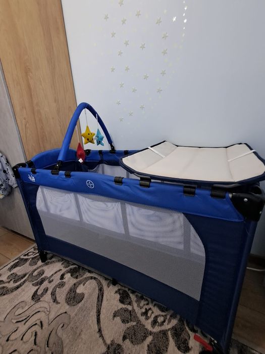 Pătuț bebe + port bebe