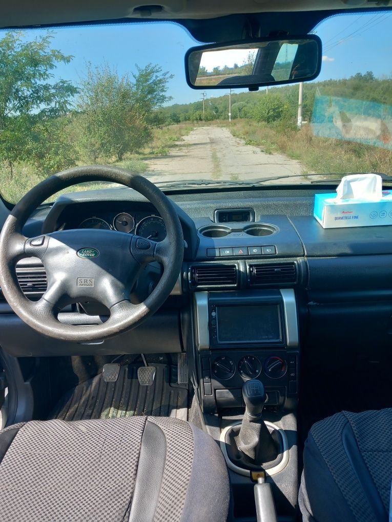 Vînd Land rover freelander 1 din 2004