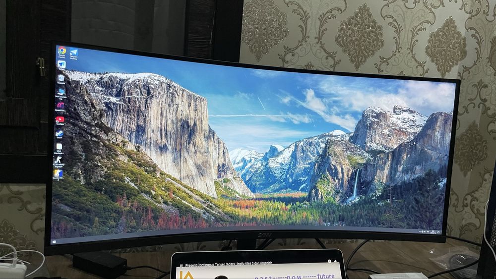 Kompyuter i9,RX590 8Gb,  1 Tb m.2