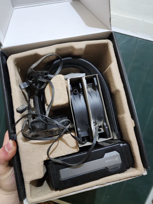 Продам комплект,  мат плата +intel  i5 + ozu