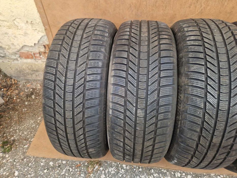 4 Continental R20 255/50
Зимни гуми 
DOT4722