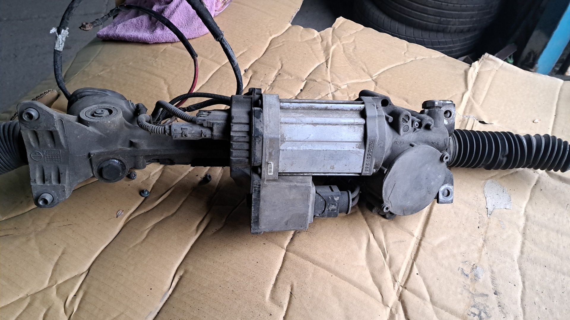 Caseta directie etrieri electrici compresor ac alternator Vw passat b6