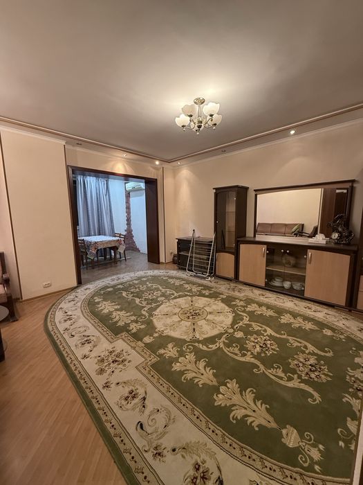 Сдается 3/3/4 в центре города