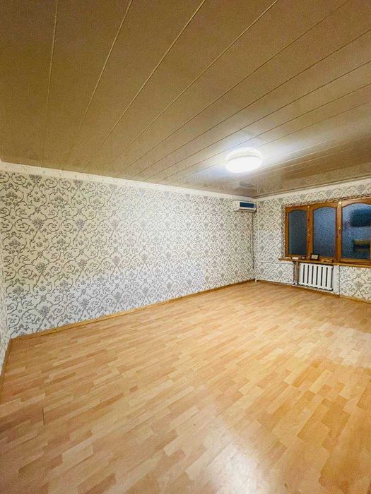 Ш-Руставели 72м2 3//4//4 Братский Могила Не торец