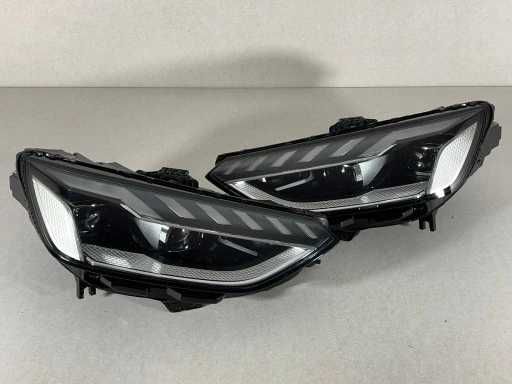 Audi A4 S4 B9 8W lift far stanga full led matrix far dreapta faruri