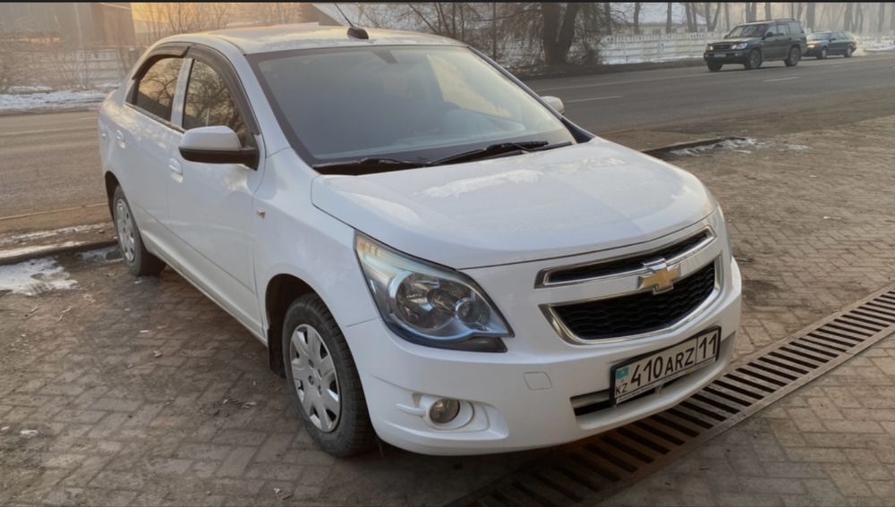 Сдам в арегду 10.000 под выкуп на год