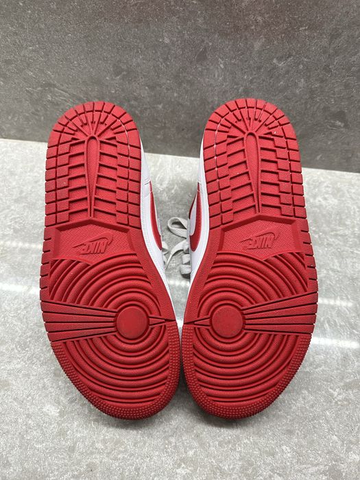 Air Jordan 1 Low OG 'White/Red' noi