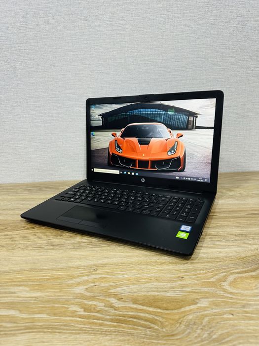 Недорого HP Pavilion Core i5-8 Ядерный с Видеокартой Идеал состояние