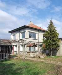 Продава къща в село Черганово, общ. Казанлък