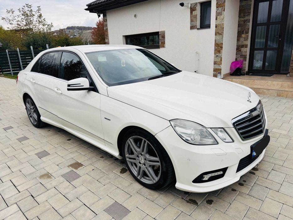 Mercedenz-Benz E-Class E250 CGI BlueEffciency Pachet AMG