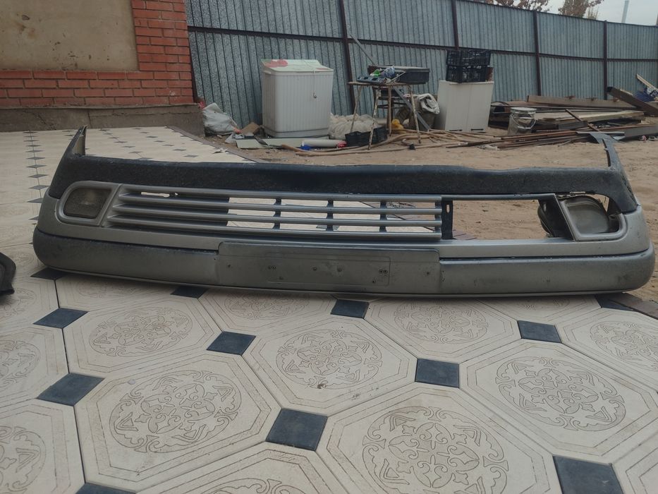 передний бампер mercedes benz w210 До рестайлинг