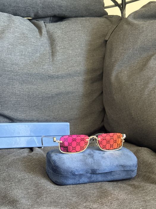 Ochelari de soare Gucci