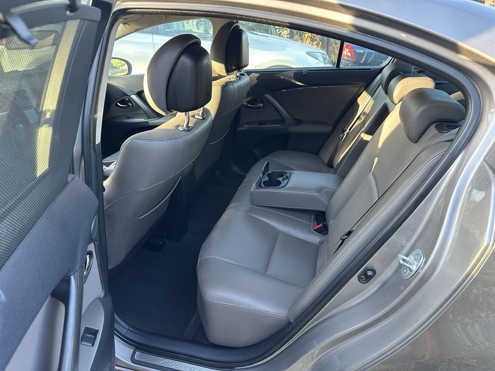 Toyota Avensis т27 2.2 dcat 177 кс 2013г НА ЧАСТИ!