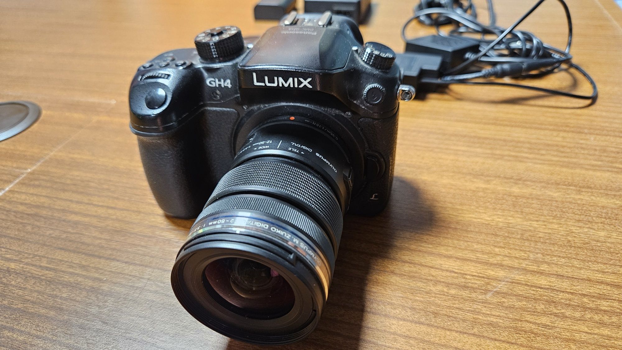 Panasonic Lumix GH4 + обектив Olympus ZD 12-50mm f/3.5-6.3 EZ ED