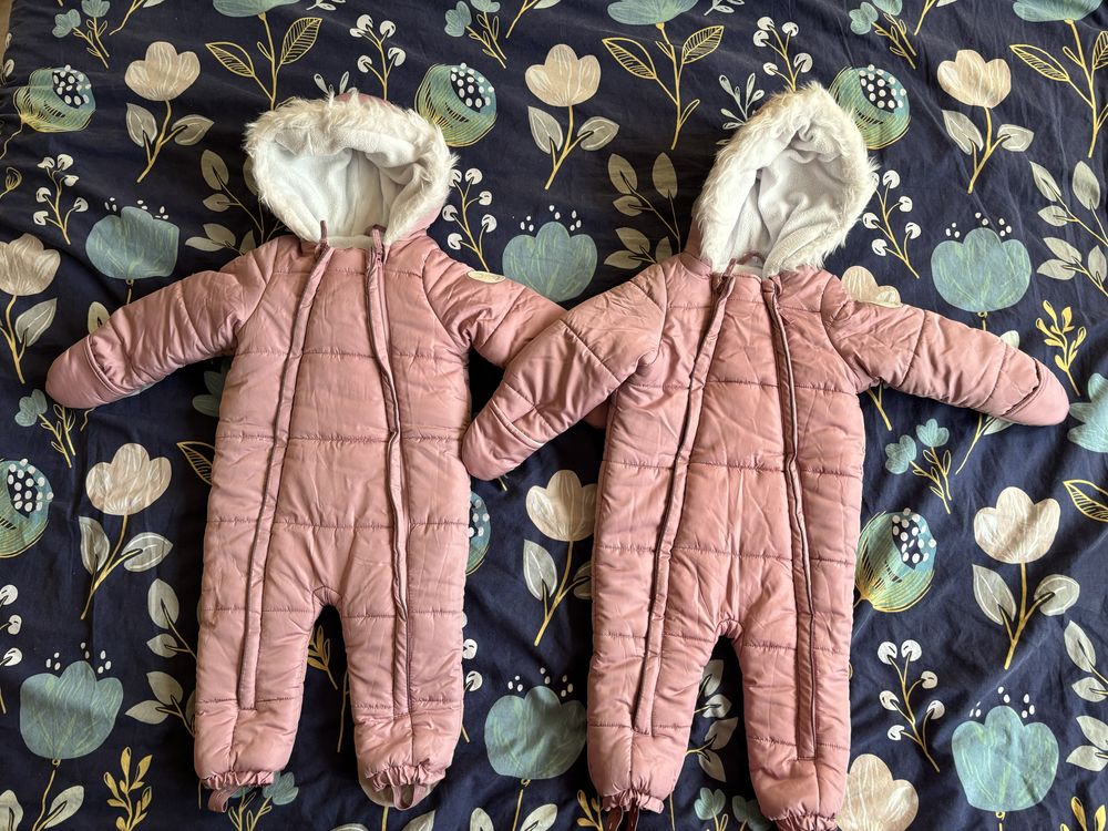 Бебешки космонавти момирета р-р 86 12-18м момичета близнаци