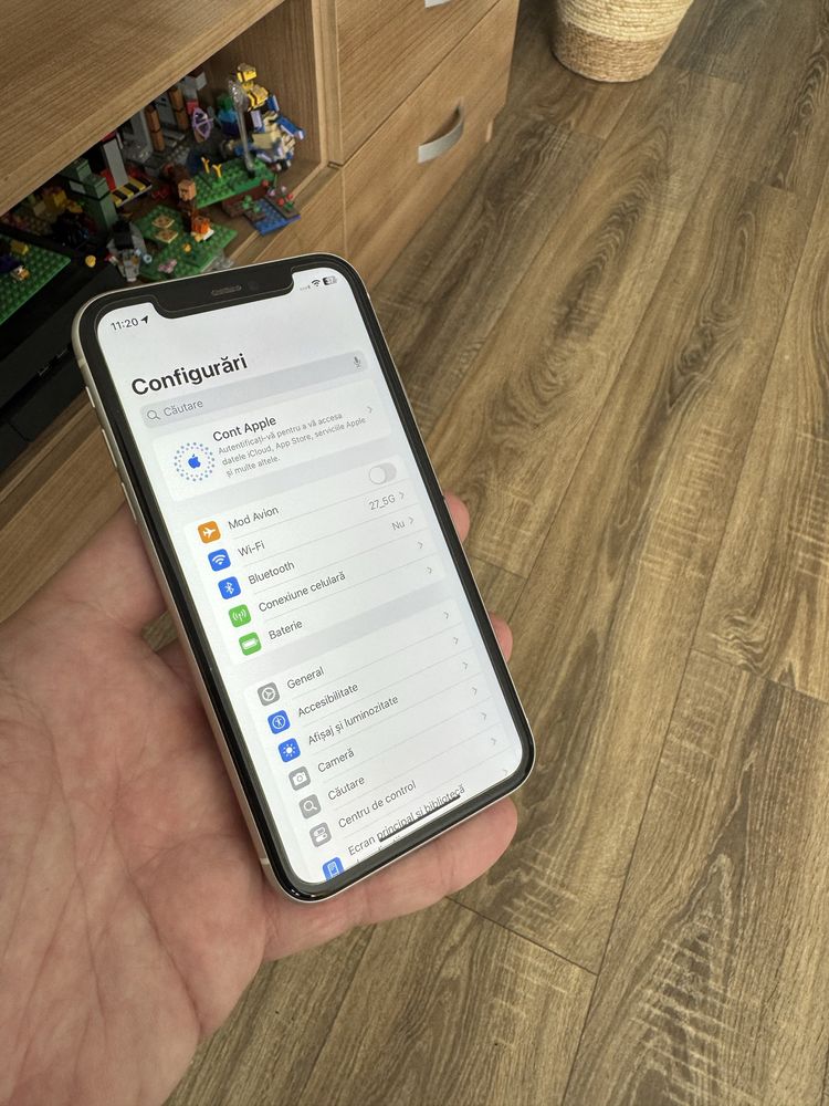 iPhone 11 alb,memorie 128Gb,baterie 100%,iOS 18.5,husa,folie,impecabil