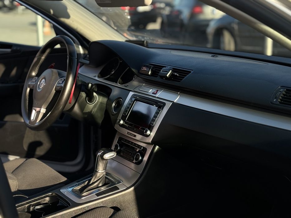VW Passat B6 2010