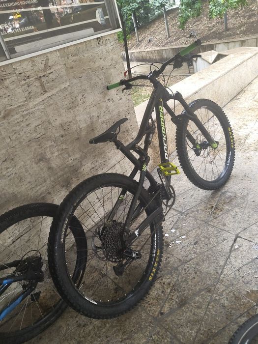 Bicicleta AM100S