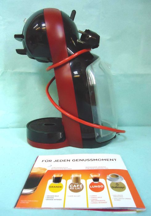 Кафемашина с гаранция 1 година за къмпинг NESCAFÉ® Krups Mini Me.Red