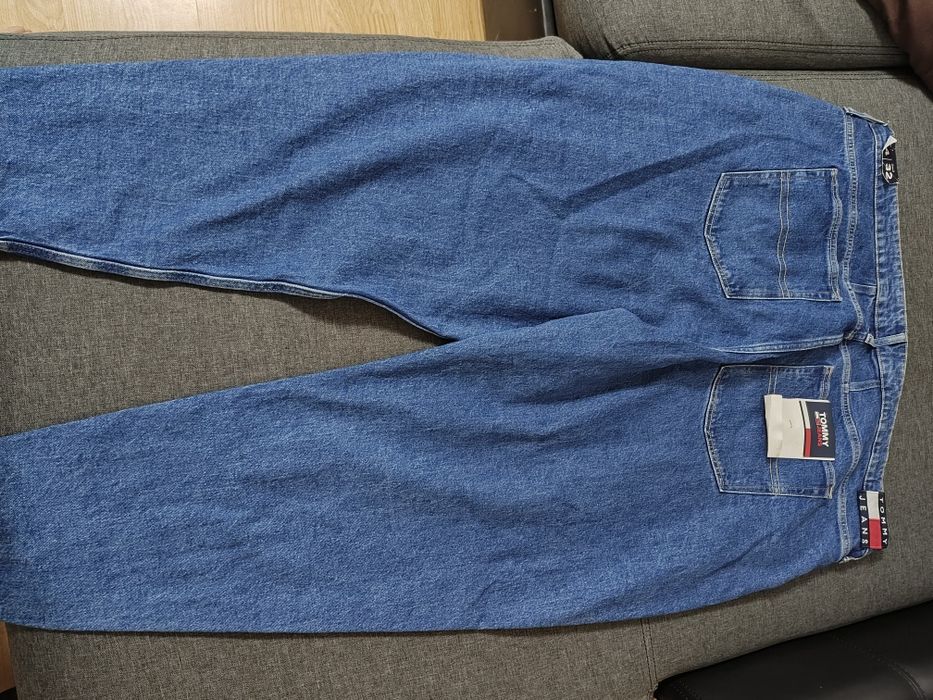Blugi Tommy Hilfiger