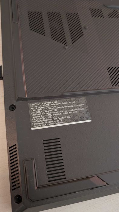 Laptop gaming: ASUS TUF A15 FA507NVR