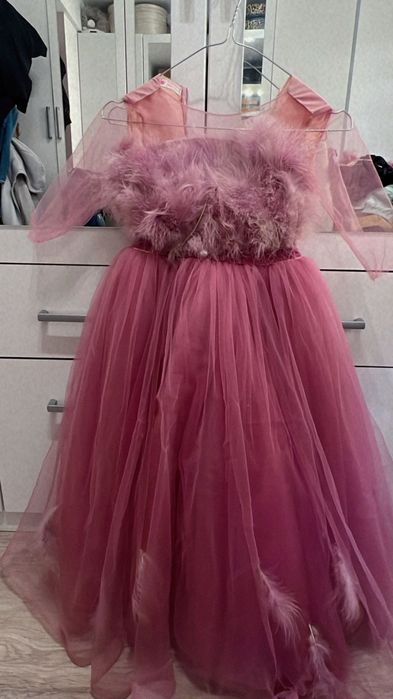 Rochițe pt mică prințesa 1 an si 6 ani ! Au fost o sigura data purtate