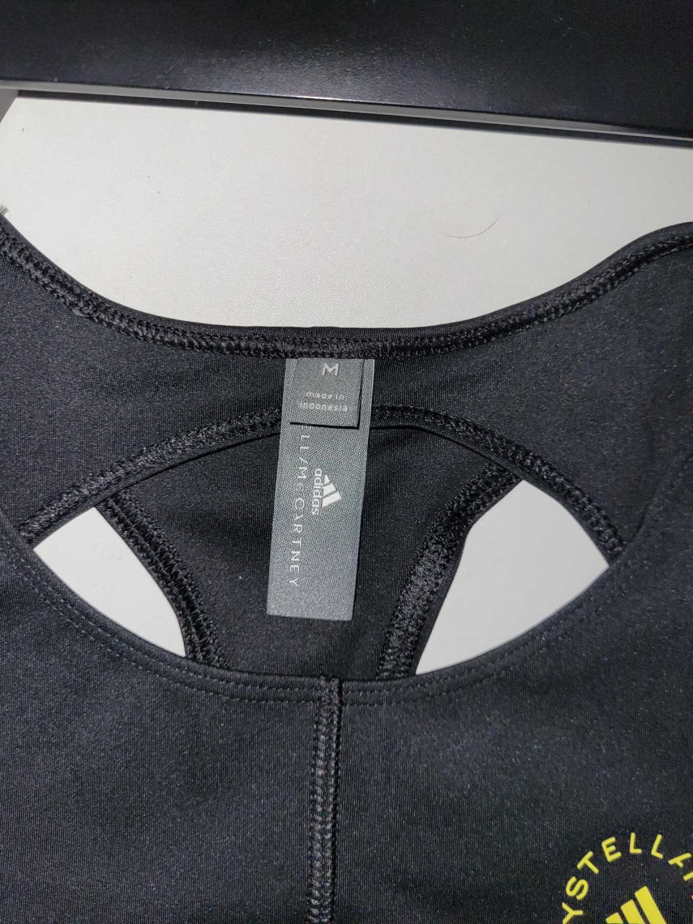 Оригинално дамско бюстие *ADIDAS by STELLA McCARTNEY * EU-M
