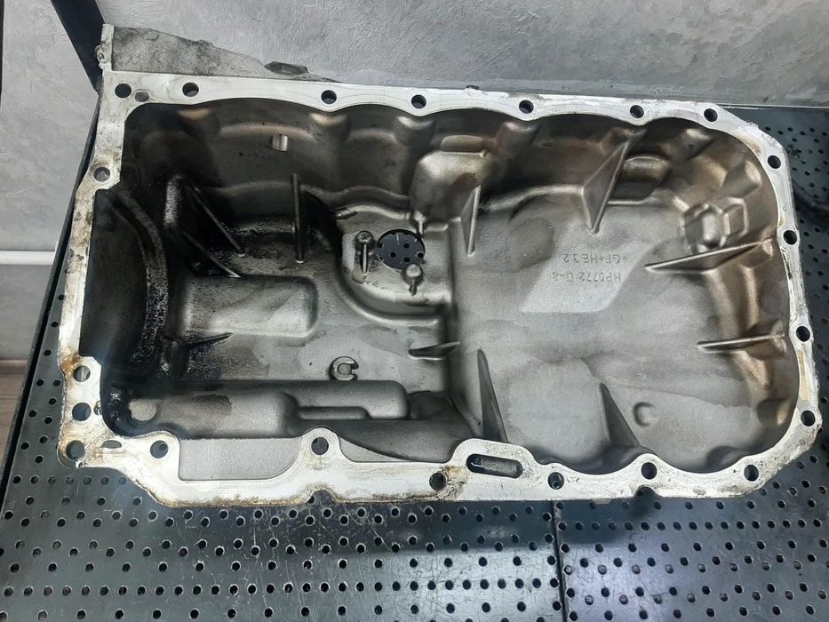 baie ulei  2.0 d n47d20c  seria 1 e81 e87 seria 3 e90  1113 7797969